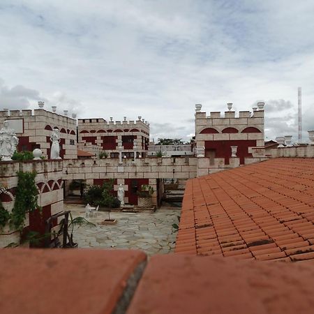 Pousada Al Castello Di Giulietta E Romeo Пиренополис Экстерьер фото