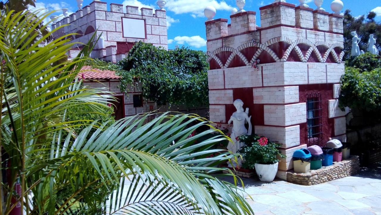 Pousada Al Castello Di Giulietta E Romeo Пиренополис Экстерьер фото
